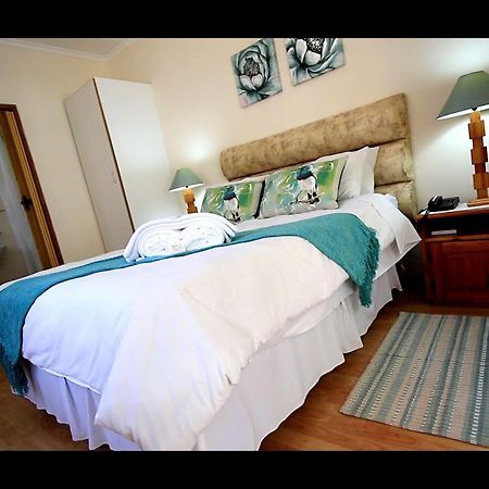 Dove'S Nest Guest House Kempton Park Eksteriør bilde