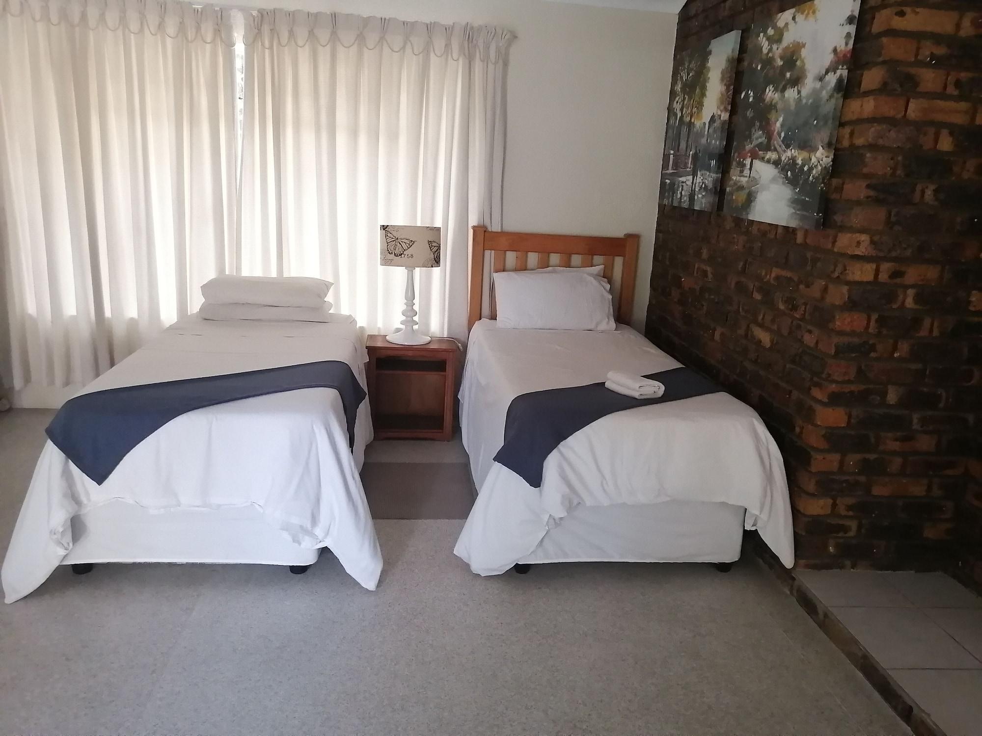 Dove'S Nest Guest House Kempton Park Eksteriør bilde