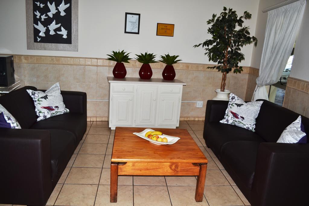 Dove'S Nest Guest House Kempton Park Eksteriør bilde