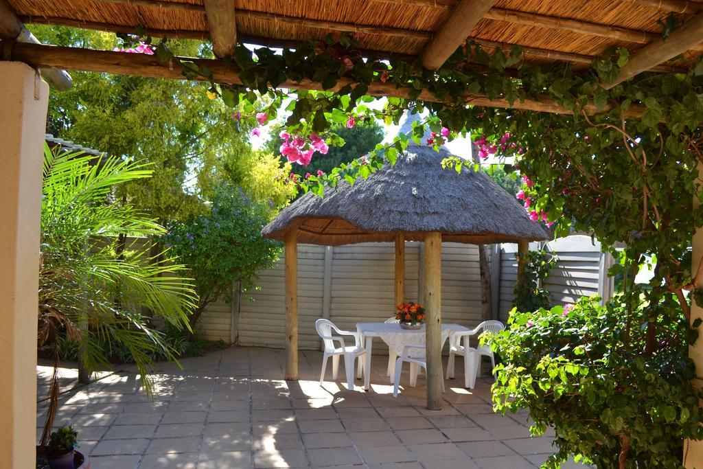 Dove'S Nest Guest House Kempton Park Eksteriør bilde